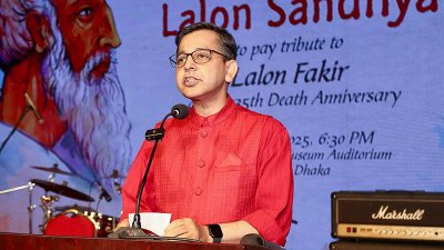 কথা বলছেন প্রণয় ভার্মা
