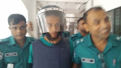 পুলিশ হেফাজতে আদালতে অপূর্ব পাল (ফাইল ছবি)