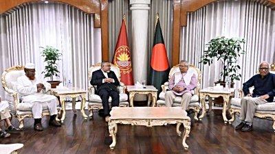 প্রধান উপদেষ্টার সঙ্গে জামায়াত নেতাদের বৈঠক