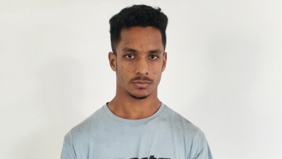 গ্রেফতার প্রধান আসামি