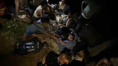 উদ্ধার নারী-পুরুষ ও শিশু