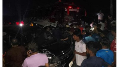 তিনটি দুর্ঘটনা ঘটেছে মুন্সীগঞ্জের কুচিয়ামোড়া ও ওমপাড়ার ঢাকা-মাওয়া এক্সপ্রেসওয়েতে