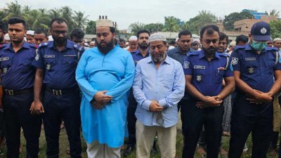 প্যারোলে মুক্তি পেয়ে স্ত্রীর জানাজায় কান্নায় ভেঙে পড়েন যুবলীগ নেতা