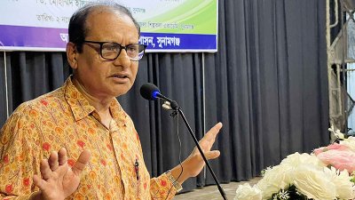 সুনামগঞ্জ জেলা শিল্পকলা একাডেমিতে শিক্ষা বিষয়ক সেমিনারে বক্তব্য দেন প্রাথমিক ও গণ শিক্ষা উপদেষ্টা