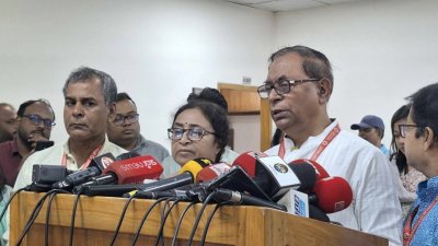 বিপ্লবী ওয়ার্কার্স পার্টির সাধারণ সম্পাদক সাইফুল হক/বাংলা ট্রিবিউন