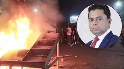 এ আসনে কামাল জামান মোল্লাকে মনোনয়ন দেওয়া হয়েছিল, অবশেষে স্থগিত