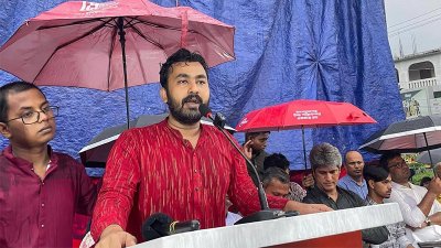 কথা বলছেন সৈকত আরিফ