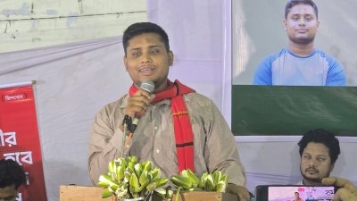 বৃহস্পতিবার বিকালে রাঙামাটি শহরের কুমার সমিত রায় জিমনেসিয়ামে তিন পার্বত্য জেলার এনসিপির নেতাকর্মীদের সঙ্গে সমন্বয় সভায় বক্তব্য দেন হাসনাত আবদুল্লাহ