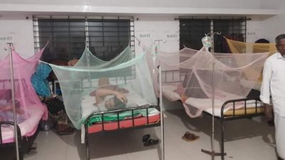 হাসপাতালে চিকিৎসাধীন ডেঙ্গু রোগীরা