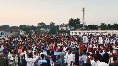 নাটোর-১ আসনে বিএনপি মনোনীত প্রার্থীর বিরুদ্ধে বিক্ষোভ