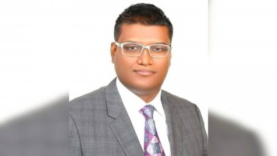 বিএনপি প্রার্থী লুৎফুল্লাহেল মাজেদ বাবু