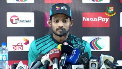 সংবাদ সম্মেলনে নাজমুল হোসেন শান্ত।