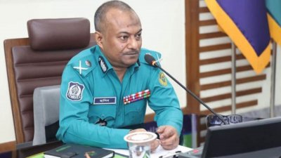 চট্টগ্রাম নগর পুলিশ কমিশনার হাসিব আজিজ