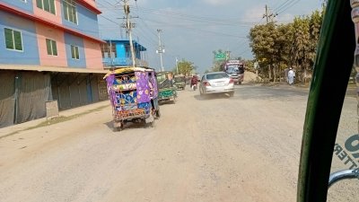 খুলনা-সাতক্ষীরা মহাসড়কে কংক্রিট দিয়ে নির্মাণে সম্মত হয়েছে সড়ক অধিদফতর