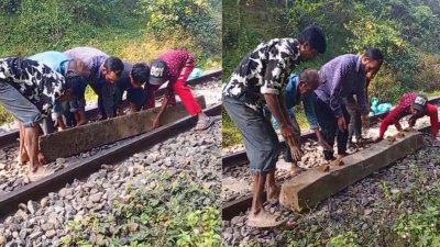 রেলওয়ের কর্মীরা দ্রুত ঘটনাস্থলে পৌঁছে রেলপথের ওপর থাকা স্লিপারগুলো সরিয়ে ফেলেন
