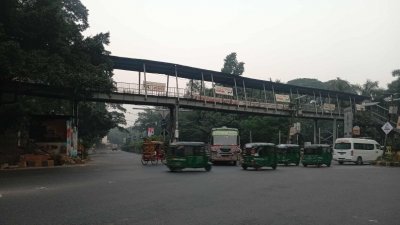 সকাল ৮টার দিকে মৎসভবন এলাকা