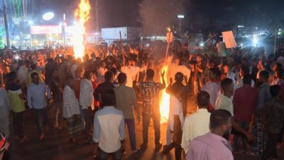সড়ক ও রেল অবরোধ, মশালমিছিল; এমন নানা সহিংস ঘটনায় উত্তপ্ত হয়ে উঠেছে চট্টগ্রাম বিএনপির রাজনীতি