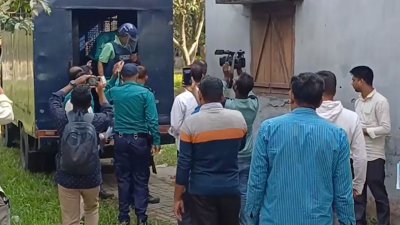 হত্যার ঘটনায় গ্রেফতার লিমন মিয়াকে দুপুরে আদালতে নেয় পুলিশ
