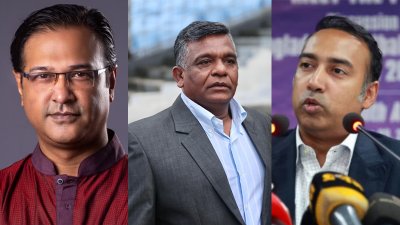 বাঁ থেকে আসিফ আকবর, আমিনুল ইসলাম বুলবুল ও তাবিথ আউয়াল