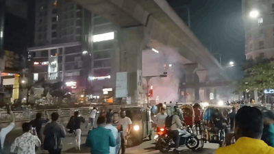 ককটেল বিস্ফোরণ (ছবি: ভিডিও থেকে সংগৃহীত)