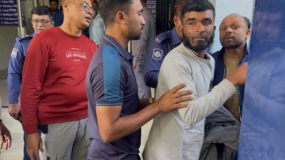 আসামিদের আদালতের মাধ্যমে জেল হাজতে পাঠানো হয়েছে