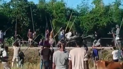 ছাতকে দুই গ্রামের মানুষের সংঘর্ষ