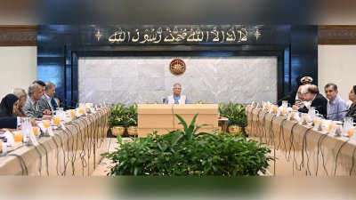 উপদেষ্টা পরিষদের সভায় সভাপতিত্ব করেন প্রধান উপদেষ্টা মুহাম্মদ ইউনূস/পিআইডি