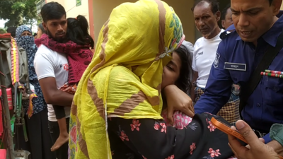 ৪০ জনের বেশি আহত হয়েছেন