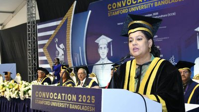 কথা বলছেন সৈয়দা রিজওয়ানা হাসান