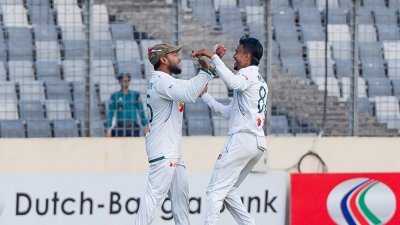 বাংলাদেশ-আয়ারল্যান্ড দ্বিতীয় টেস্টের শেষ দিন আজ।
