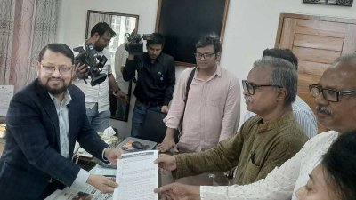 ইসিতে  স্মারকলিপি দেয় বাম গণতান্ত্রিক জোট