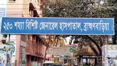 লাশ উদ্ধার করে ময়নাতদন্তের জন্য জেলা জেনারেল হাসপাতালের মর্গে পাঠিয়েছে পুলিশ