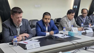 বক্তব্য রাখছেন ইয়াসির আরাফাত (ছবি: নাসিরুল ইসলাম)