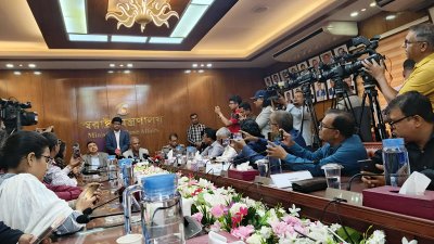 আইনশৃঙ্খলা-সংক্রান্ত কোর কমিটির সভা