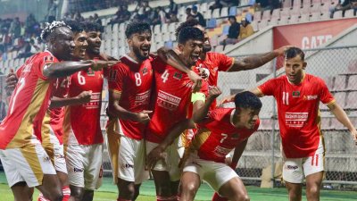 পাঁচ গোলে বসুন্ধরা কিংসের জয়