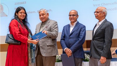আইইউবিতে পুরস্কৃত শিক্ষার্থীদের ৬৫ ভাগ নারী