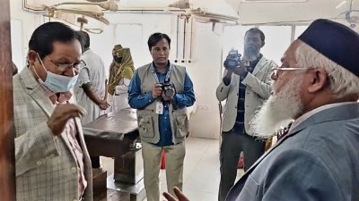 স্বাস্থ্য অধিদফতরের মহাপরিচালক (ডিজি) মো. আবু জাফরের সঙ্গে ডা. ধনদেব বর্মণের বাগবিতণ্ডা
