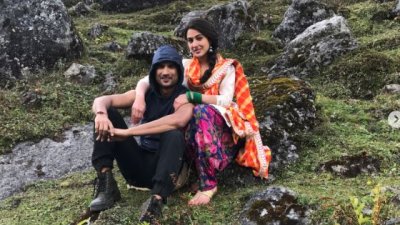 শুটিংয়ে সুশান্ত ও সারা