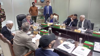 নির্বাচন কমিশনে বৈঠক চলছে