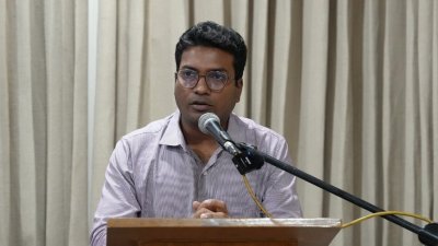 অভিযুক্ত শিক্ষক লিমন হোসেন