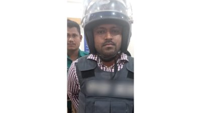 গ্রেফতার আসামি