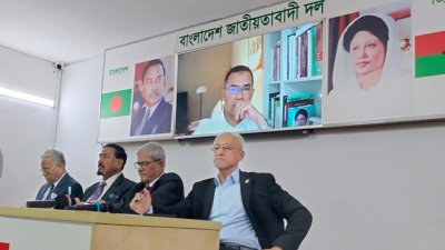 অবসরপ্রাপ্ত শতাধিক সামরিক বাহিনীর সদস্যের সঙ্গে মতবিনিময় সভা