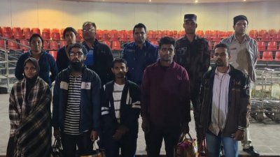 ভার‍ত থেকে ফেরা পাঁচ জন