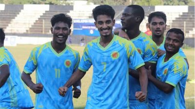 শেষ মুহূর্তের নাটকে পয়েন্ট হারাল আবাহনী, রুখে দিলো পিডাব্লিউডি