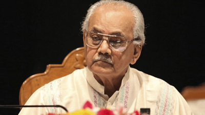 এয়ার ভাইস মার্শাল (অব.) এ কে খন্দকার (ফাইল ছবি)