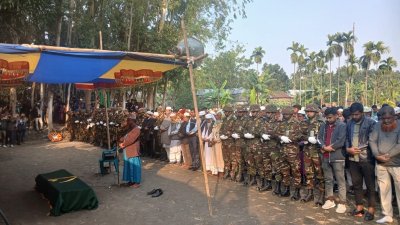 কুড়িগ্রামের পারুল গ্রামে মমিনুল ইসলামের জানাজা