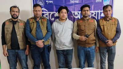 গ্রেফতার সুখেন চাকমা
