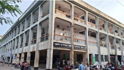 আদালতের সেরেস্তাদারের মরদেহ উদ্ধার