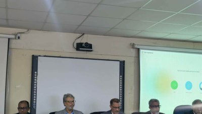 ভূমিকম্প-পরবর্তী ঝুঁকিপূর্ণ ভবন তদারকি কমিটির সংবাদ সম্মেলন