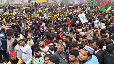 বক্তব্য রাখছেন তারেক রহমান